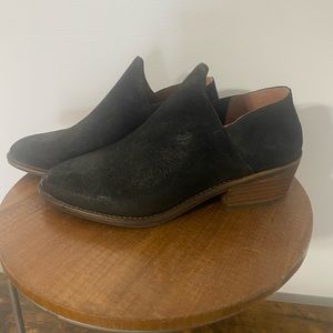 Lucky Brand Women's Fausst Stacked Heel Bootie